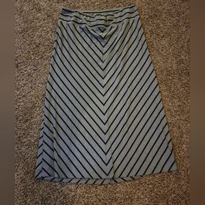 Women's 1x long skirt.